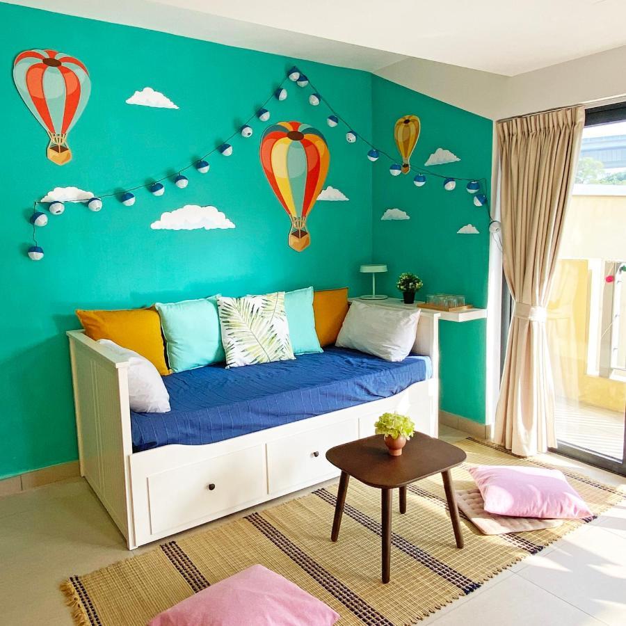 Family Studio,1076854654:JPEG