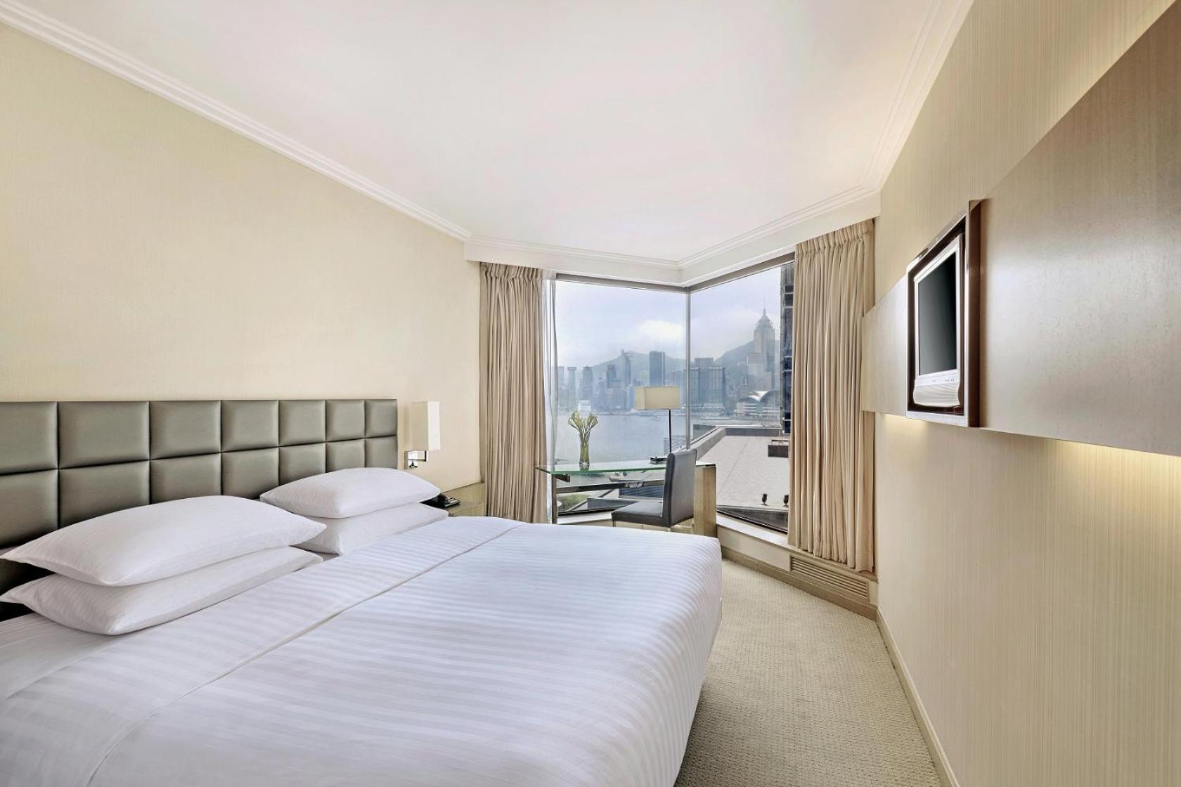 7 Nights Stay - Side Harbour View Room