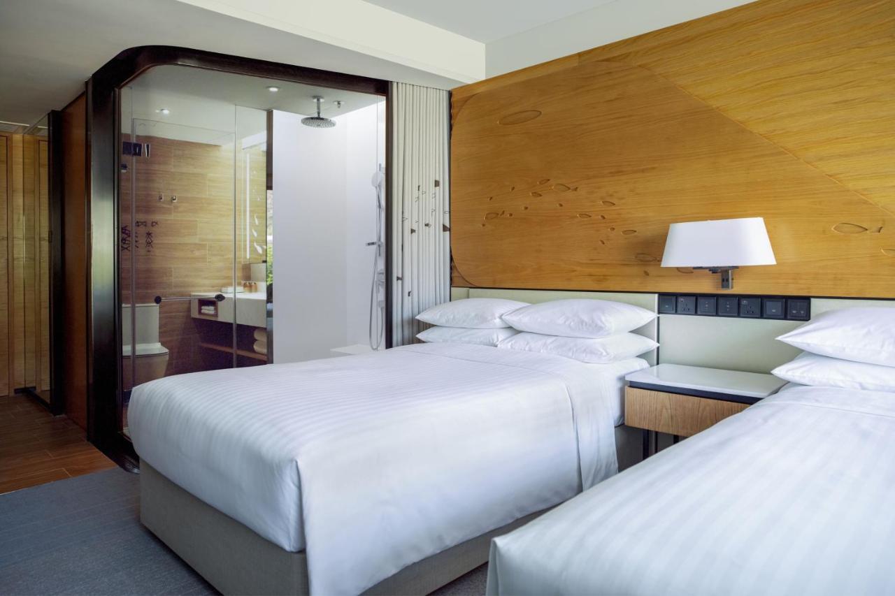 Deluxe Room with 2 Double Beds,1543073572:JPEG