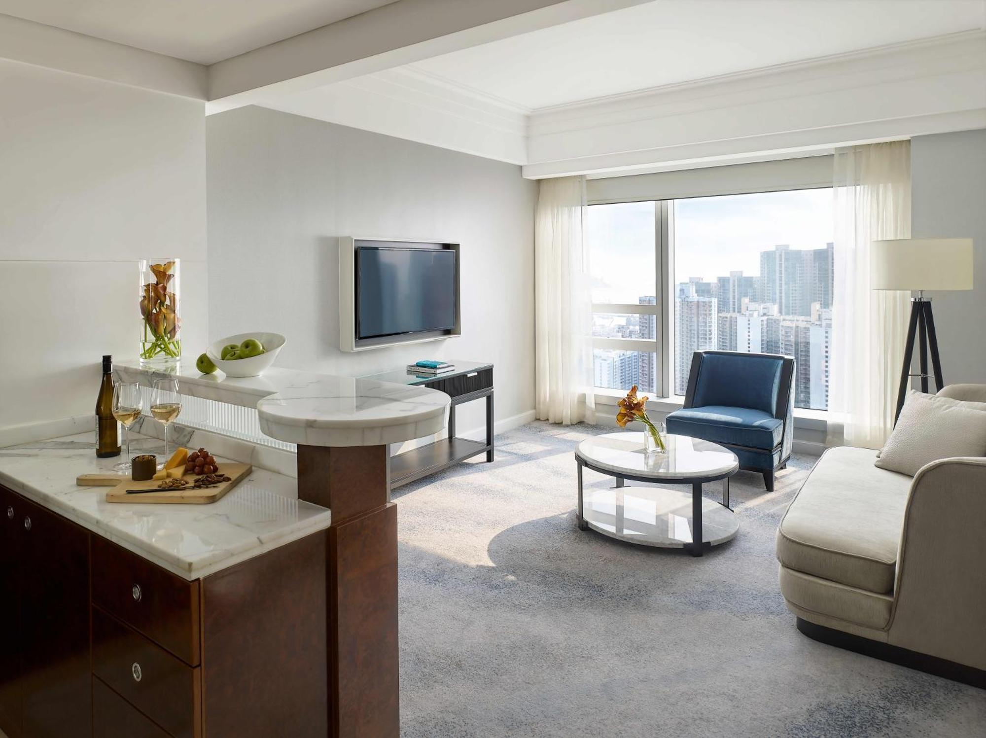 Special Offer – One-Bedroom Suite with Kitchen & Hotel Credit