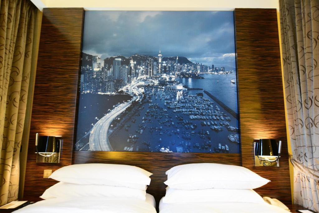 Premier Zimmer mit Kingsize-Bett oder 2 Einzelbetten und Hafenblick