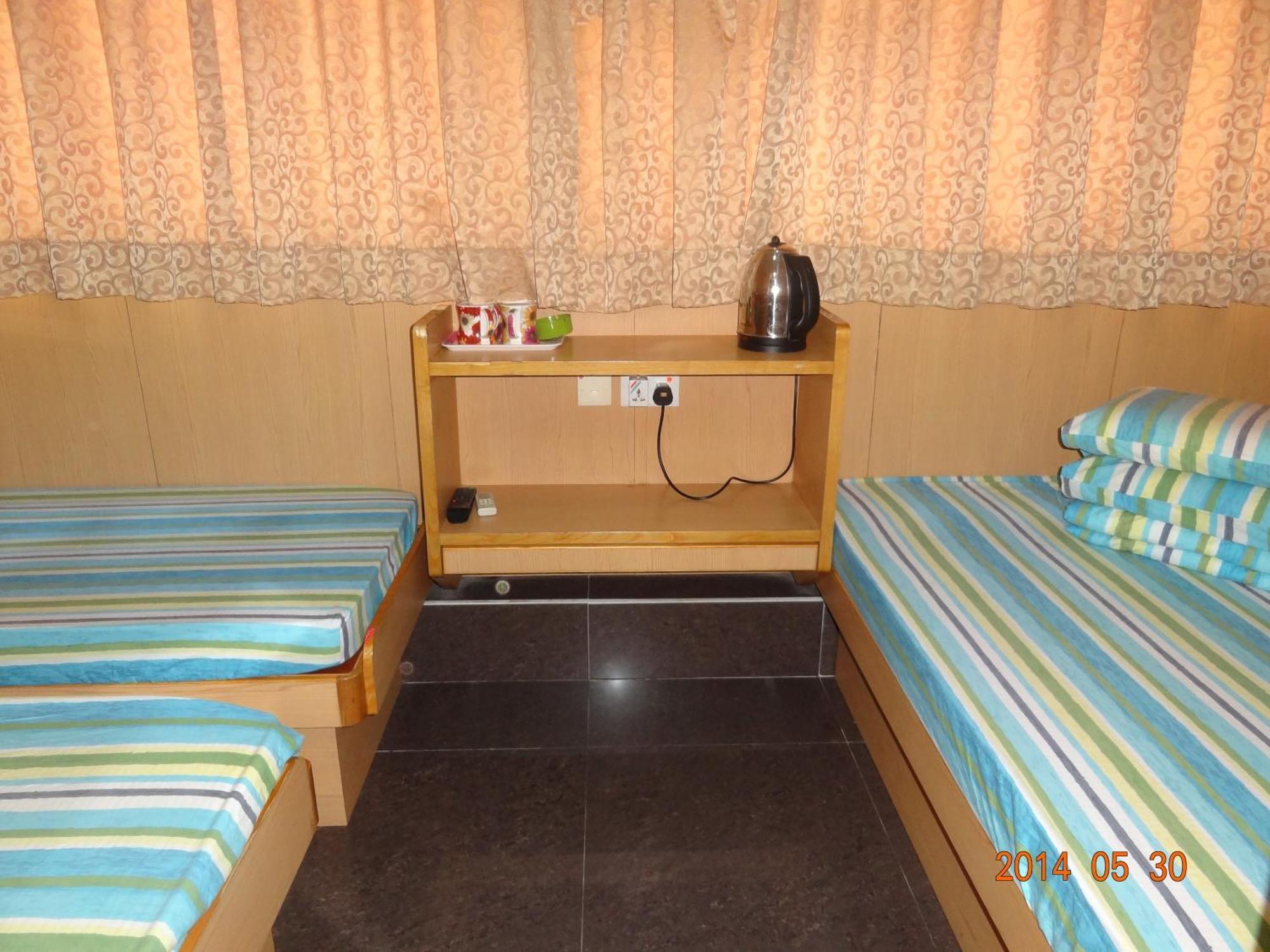 Quadruple Room with City View,1035066187:JPEG