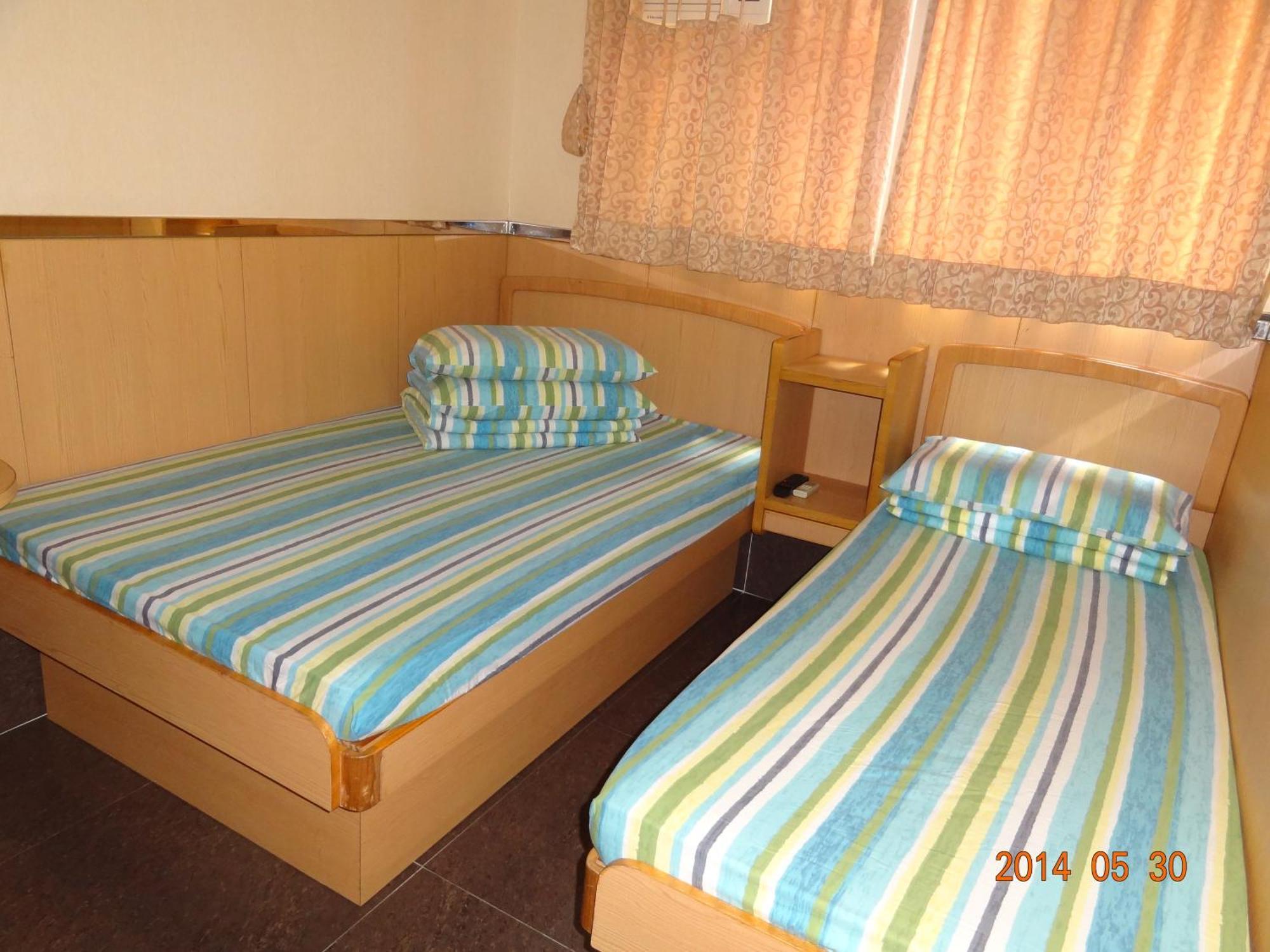 Triple Room with City View,687589428:JPEG