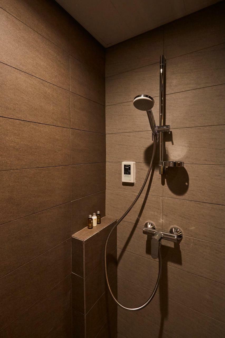 Prince Studio,777465637:JPEG