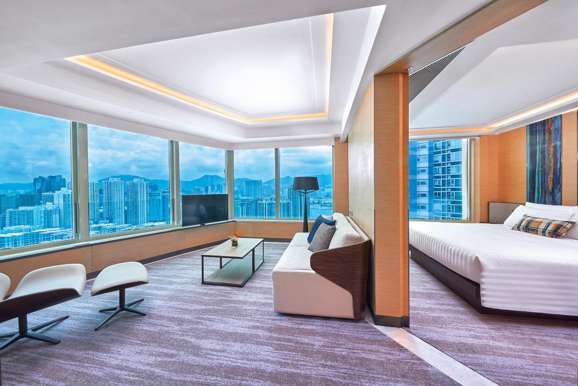 Tower Premium Cityview Suite