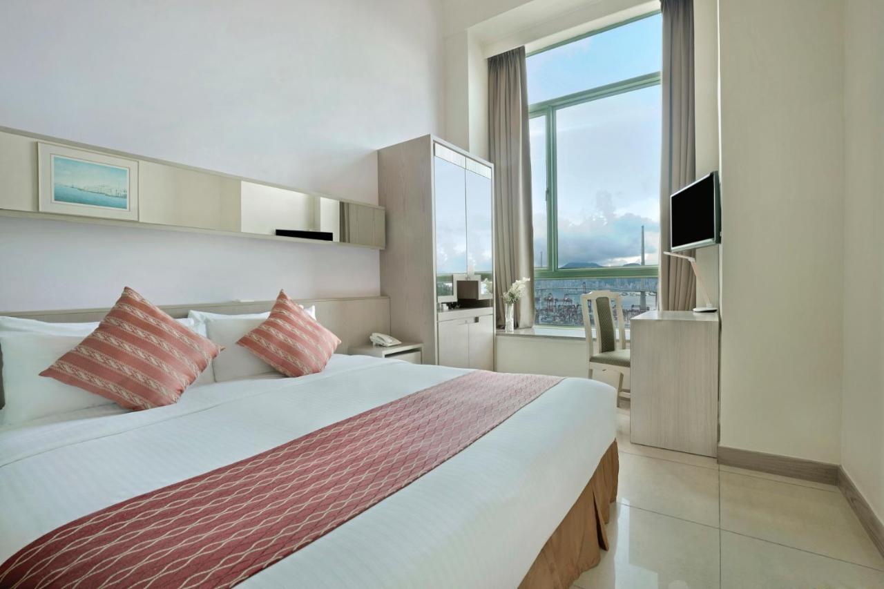 Summer Package - Free Upgrade to Business Room  with Free Pool access for 2 per room per night