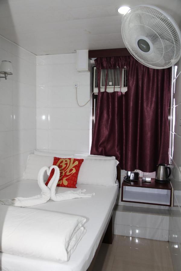 Deluxe King Suite