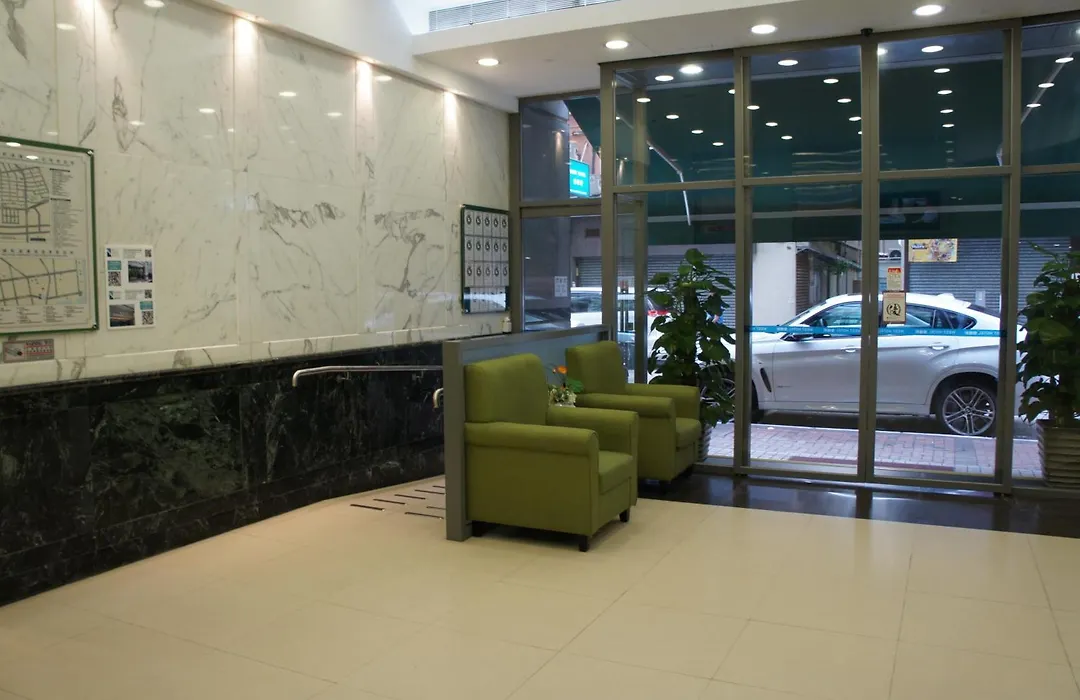 West Inn-1