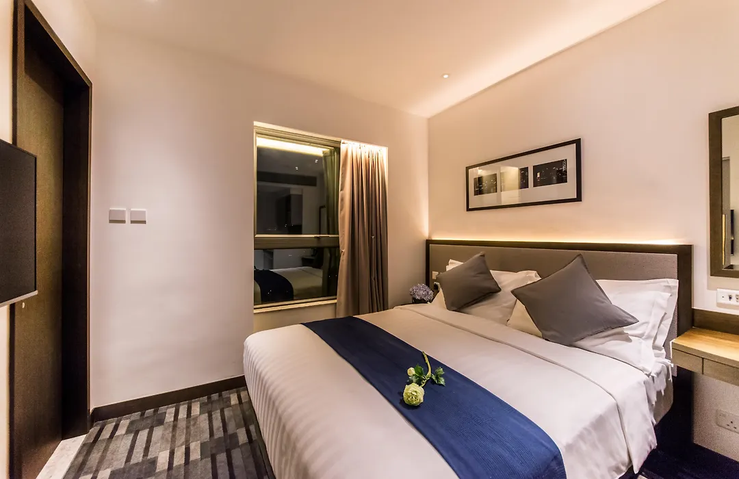 Hotel One Eighteen-1