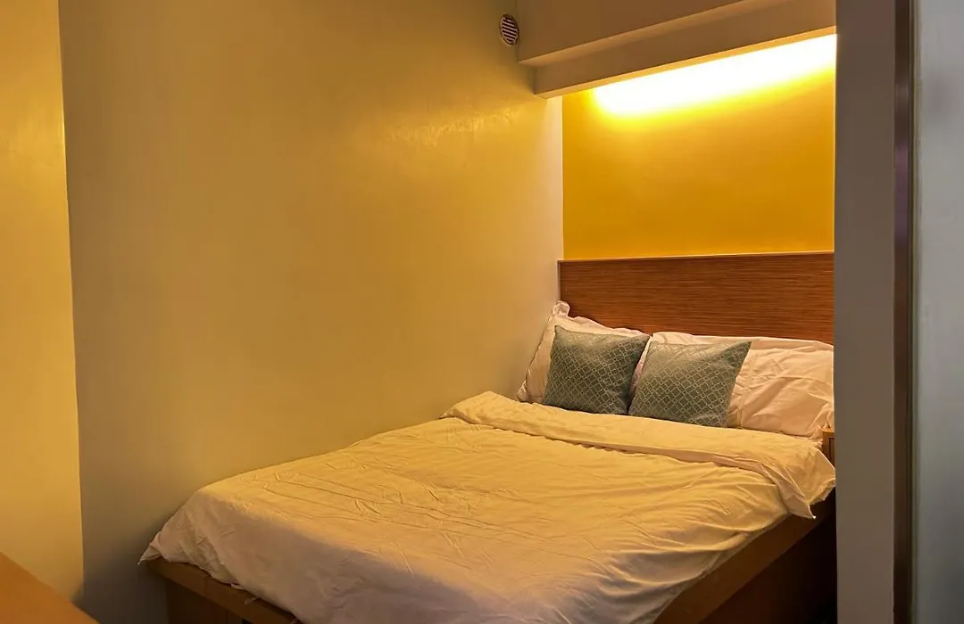 I Hotel-B&B-1