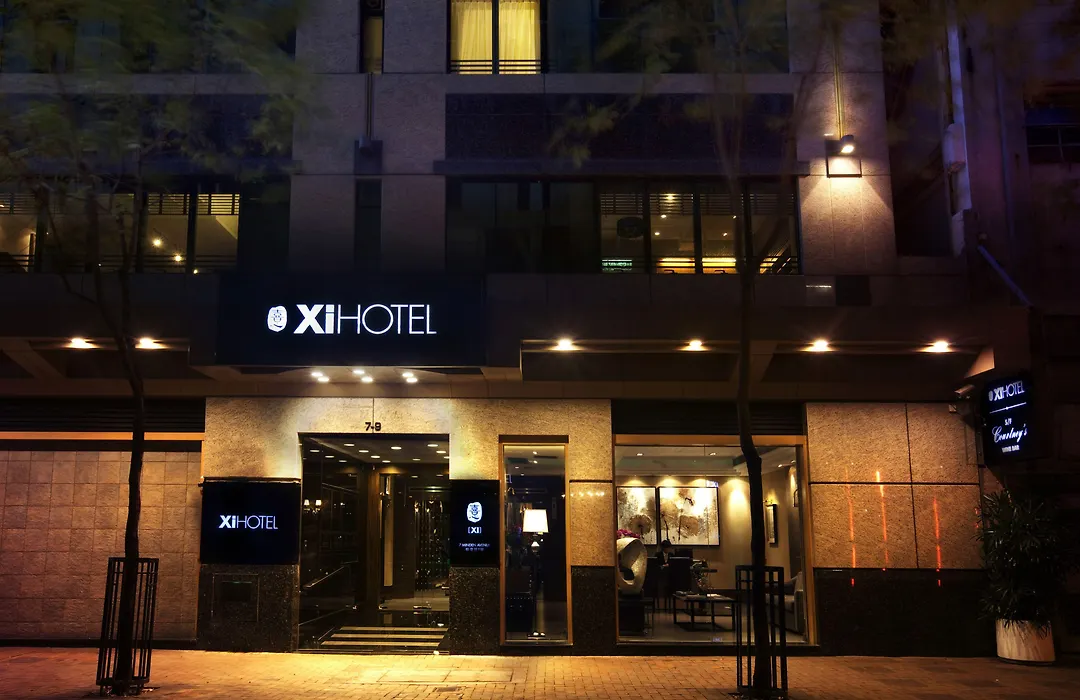 XI Hotel-1