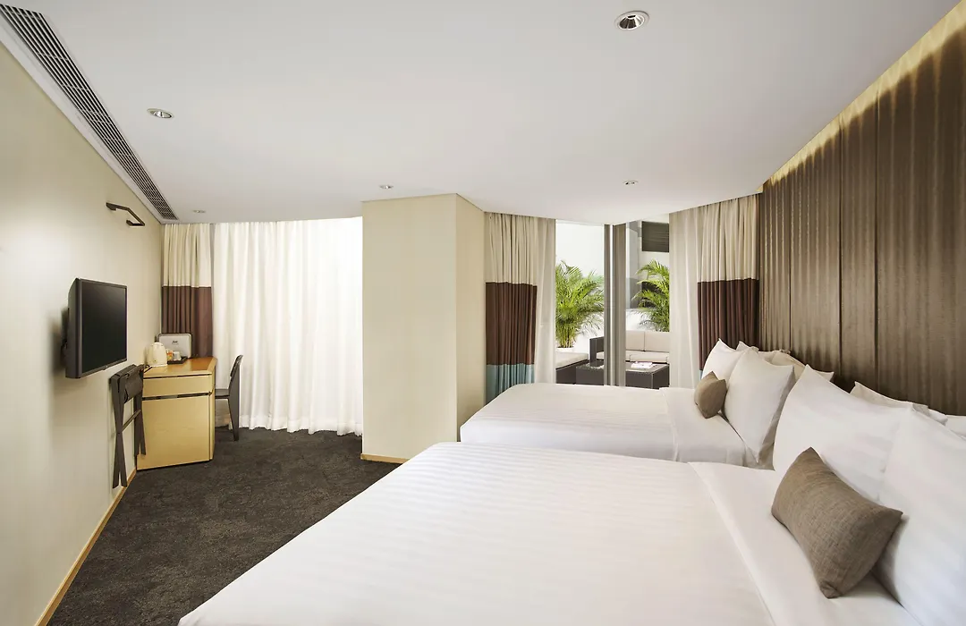 Hotel 108, Hong Kong-1