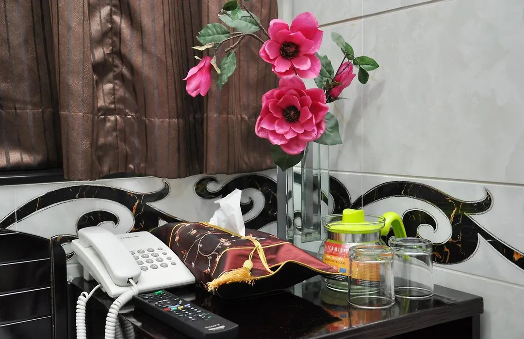 Pearl Premium Guest House(10/F)-1