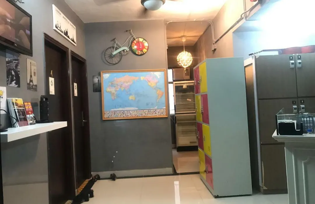 Cool Budget Hostel-1