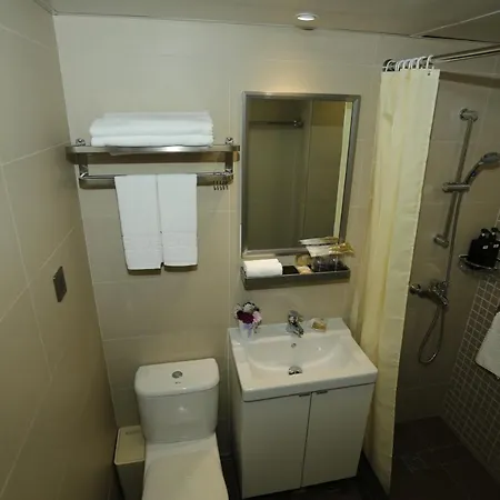 We Hotel-2