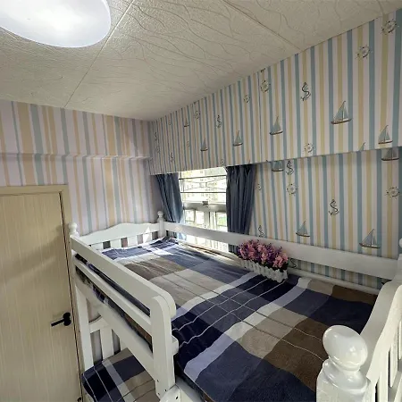 3Br Romantic Apt, 2Mins Mtr, 8Pax-2