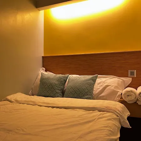 I Hotel-B&B-3