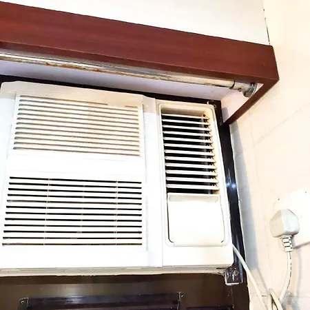 International Metro Guest House-2