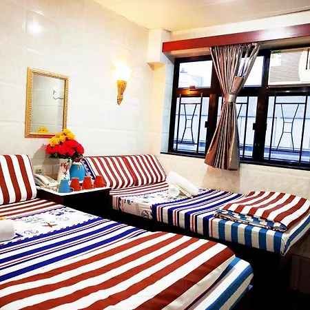Manila Hotel -Hostel Block D FLAT D-8 24 HOUR RECEPTION-2