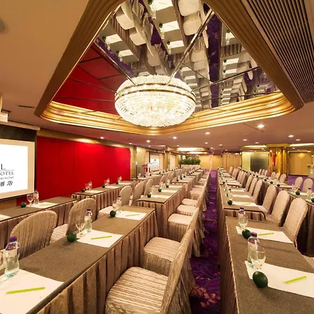 Regal Oriental Hotel-3