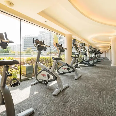 Harbour Plaza Metropolis-3