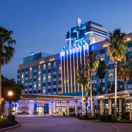 Disney'S Hollywood Hotel-2