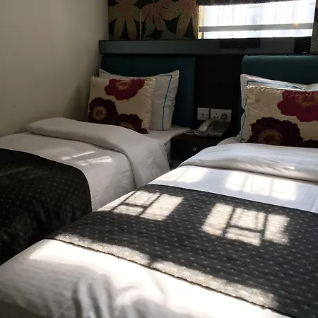 Seasons Hotel-2