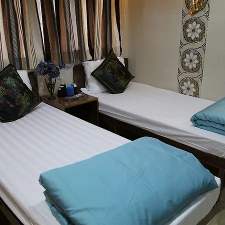 Australian Guest House-3