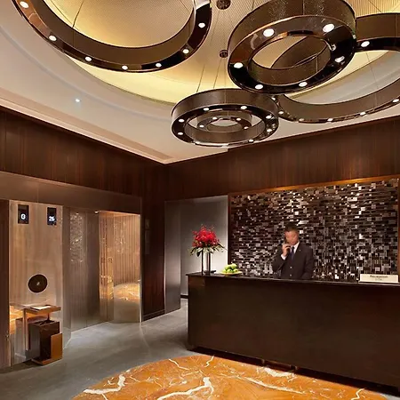 Hotel One Eighteen-3