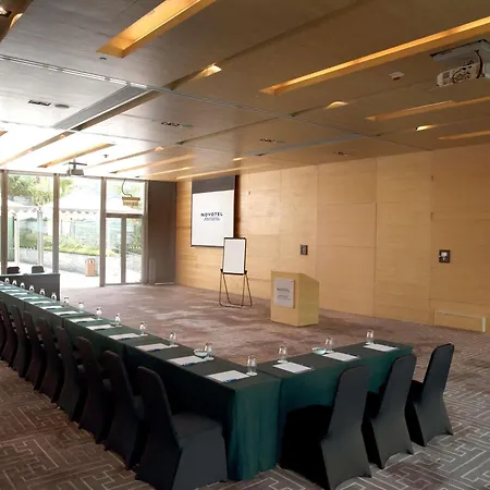 Novotel Citygate Hong Kong-2