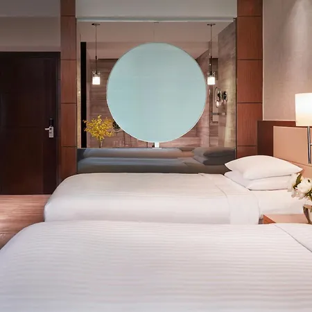 Courtyard By Marriott Hong Kong-3