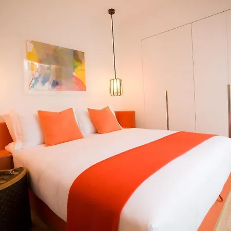 Chi Residences 279-3